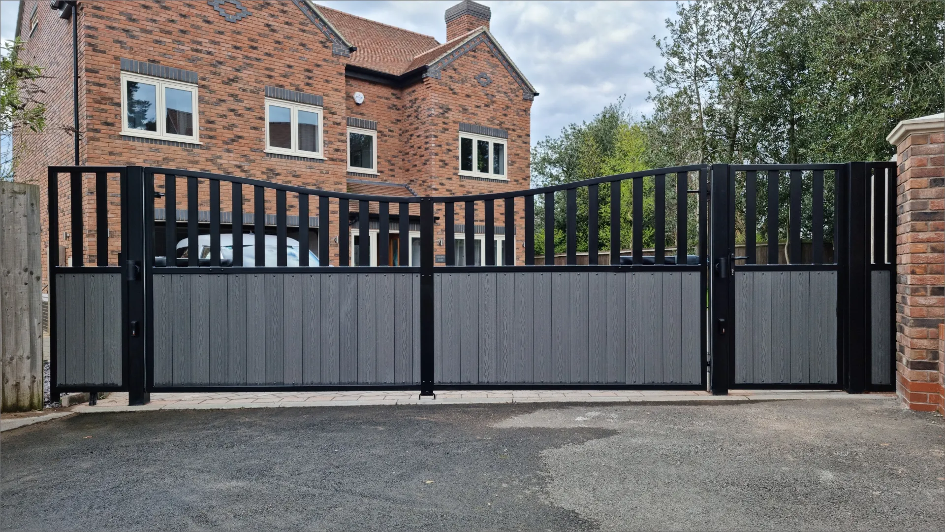 Bespoke Gate Solutions automated steel and composite gate