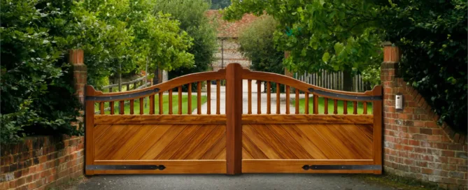 Bespoke Gate Solutions automated wooden gate